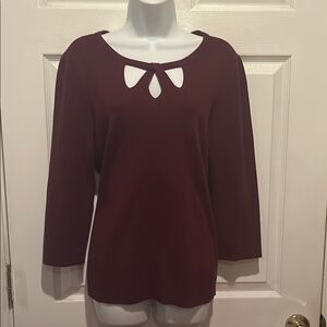 NWT White House Black Market Burgundy Cut-Out Crew Neck Sweatert